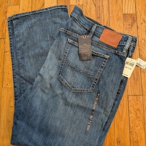 Lucky Brand Relaxed Straight Fit 181 Blue Denim Jeans Men's 48 x 32 NWT